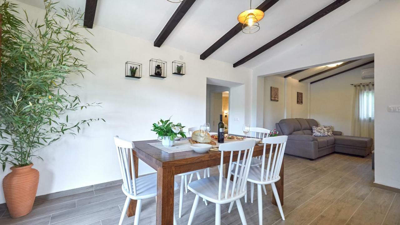 Casa Valla By Rent Istria Buzet Ngoại thất bức ảnh